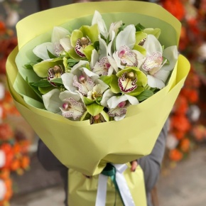 Букет "Бруклин" из орхидей и альстромерий в Луховицах