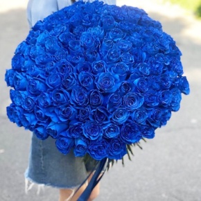 Букет из 125 синих роз Эквадор (60 см) в Луховицах