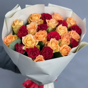 Букет "Прайм" из 25 роз Оранж и Эль Торо (50 см) в Луховицах