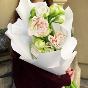 Букет из 5 амариллисов в Луховицах