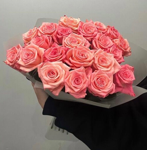 Букет из 21 розовой розы (50 см) в Луховицах