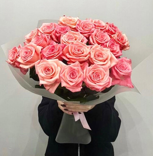 Букет из 21 розовой розы (50 см) в Луховицах